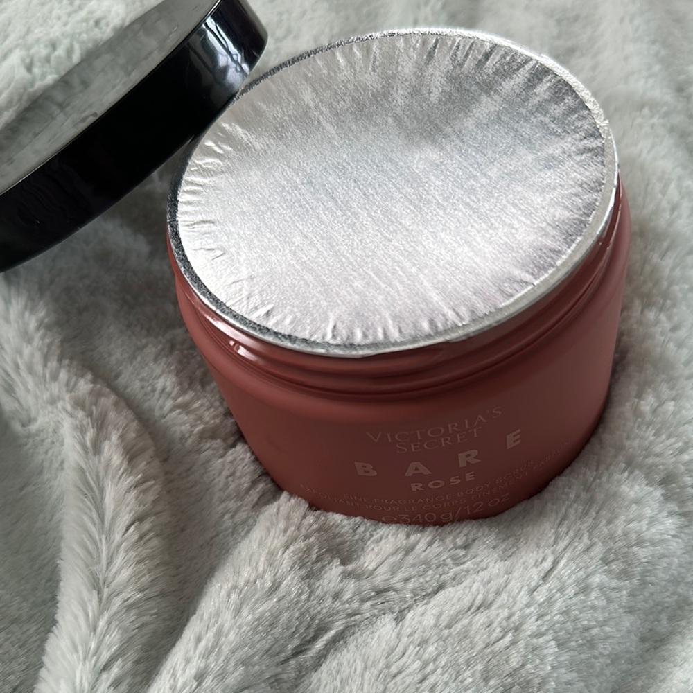 Victoria's Secret Bare Rose Exfoliant - Picture 5 of 6